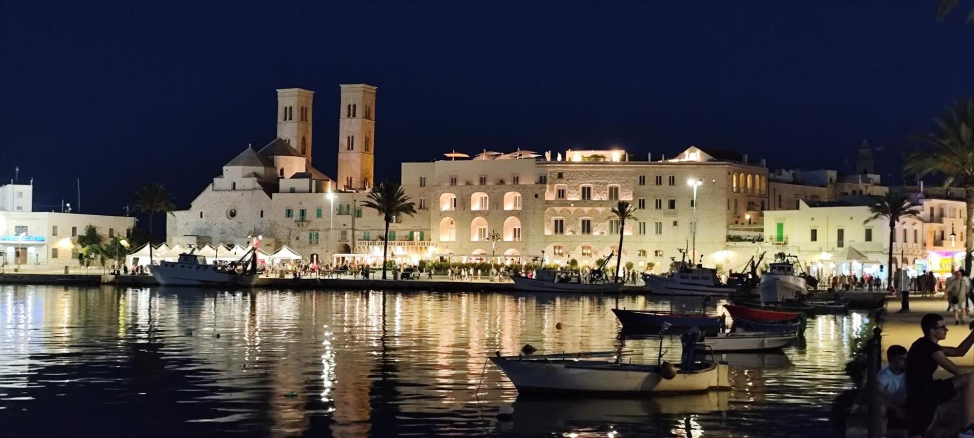 A Molfetta Apartment Exterior photo